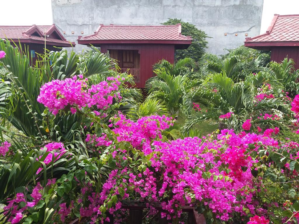 Hotel Khmer House Bungalow Kep Exteriér fotografie